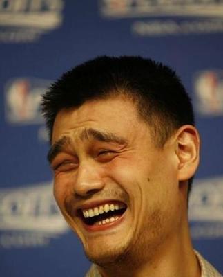 盘点姚明在NBA说的垃圾话:一句“TMD”成为经典笑话