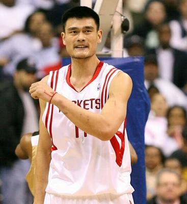 姚明暖心鼓舞休城:请坚强 我的心与你们在一起