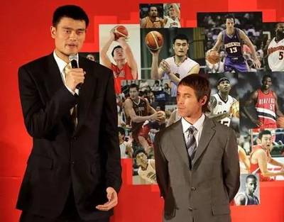 你只知道给姚明造谣,却不知道他为中国做出了多少贡献!