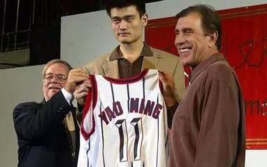 Nike羞辱姚明的后果就是被实力打脸 姚明:劝你善良