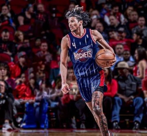 坚守与选择 豪斯重申不弃4号，格林可参考鲍尔与姚明传承之路